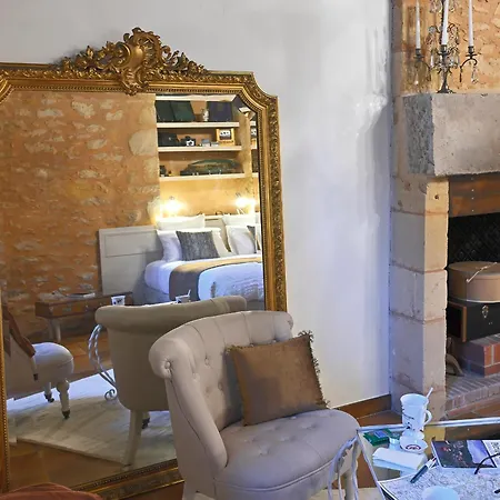 Bed & Breakfast D'hotes De L'ancienne Gendarmerie De Cadouin
