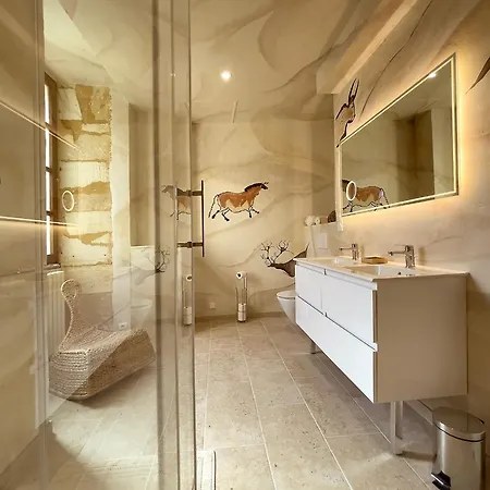D'hotes De L'ancienne Gendarmerie De Cadouin