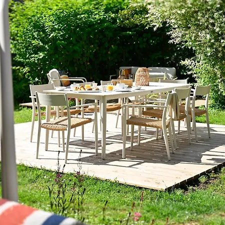 Bed & Breakfast D'hotes De L'ancienne Gendarmerie De Cadouin