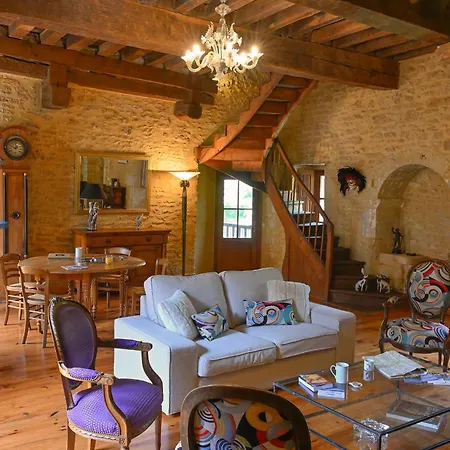 D'hotes De L'ancienne Gendarmerie De 3*